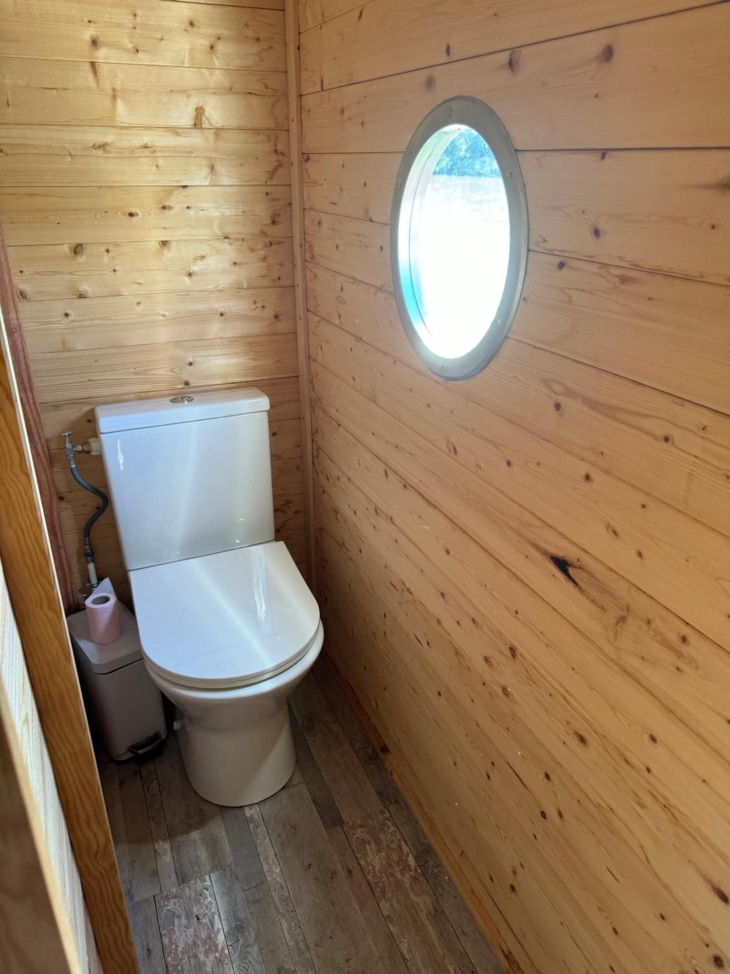 Cabanon Au Bord Du Petit Rhone Chalet *