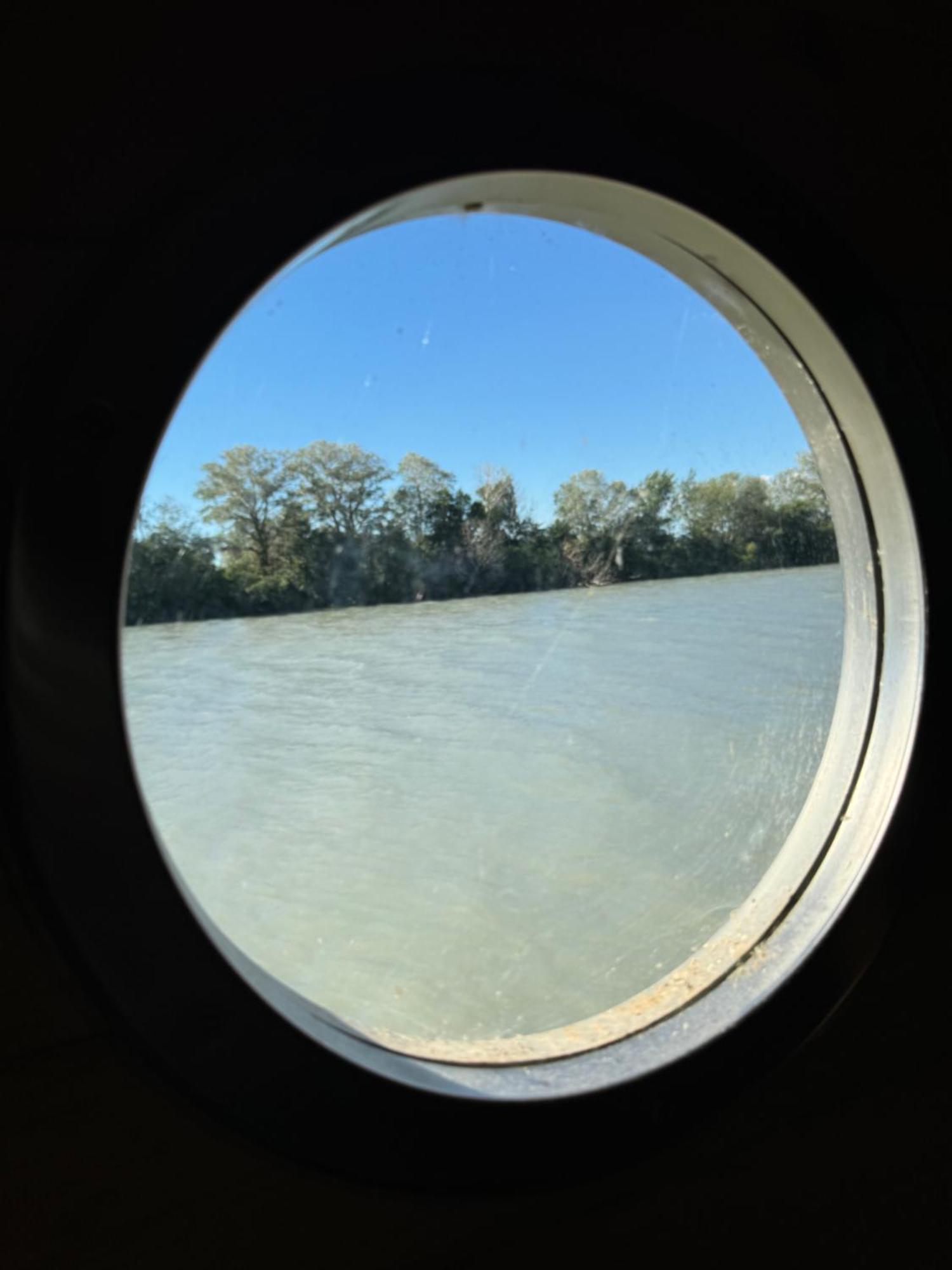 Cabanon Au Bord Du Petit Rhone Sylvéréal